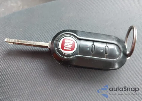 2012 Fiat 500 Pop z USA, uszkodzony, nr VIN 3C3CFFAR4CT383478